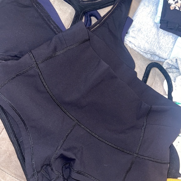 lululemon bundle - Picture 5 of 5